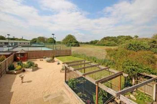  Image of 4 bedroom Town House for sale in Iford Bridge Home Park Old Bridge Road Iford Bournemouth BH6 at Iford Lane  Bournemouth, BH6 5NF