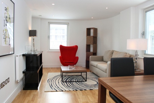  Image of 2 bedroom Flat for sale in Indescon Square London E14 at Canary Wharf, E14 9DQ