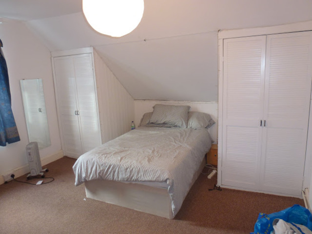  Image of 6 bedroom Terraced house to rent in Inverness Place Cardiff CF24 at Inverness Place  Cardiff, CF24 4SA