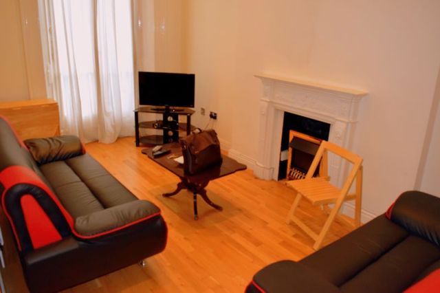  Image of 2 bedroom Flat to rent in Inverness Terrace London W2 at Inverness Terrace  London, W2 3JU