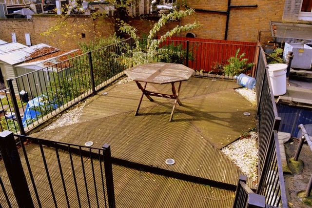  Image of 2 bedroom Flat to rent in Inverness Terrace London W2 at Inverness Terrace  London, W2 3JU