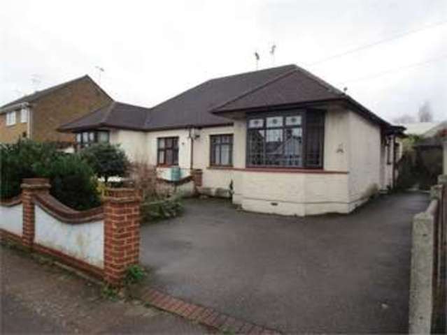  Image of 2 bedroom Detached house for sale in Irvington Close Leigh-on-Sea SS9 at Irvington Close Leigh on sea Eastwood, SS9 4NJ