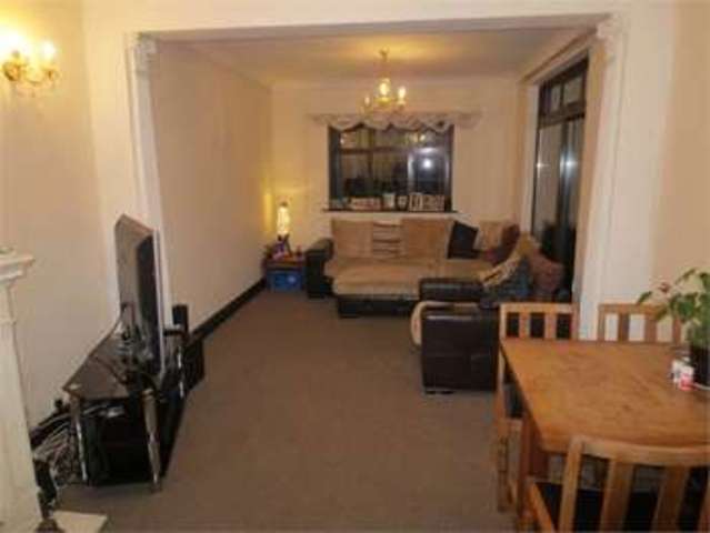  Image of 2 bedroom Detached house for sale in Irvington Close Leigh-on-Sea SS9 at Irvington Close Leigh on sea Eastwood, SS9 4NJ