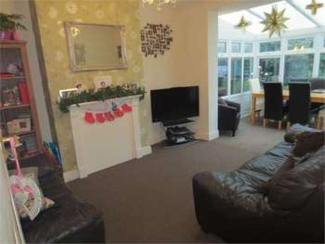  Image of 2 bedroom Detached house for sale in Irvington Close Leigh-on-Sea SS9 at Irvington Close Leigh on sea Leigh on sea, SS9 4NJ