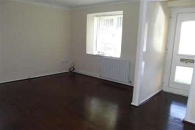  Image of 3 bedroom Detached house to rent in Arundel Court Kettering NN15 at Kettering, NN15 5NR