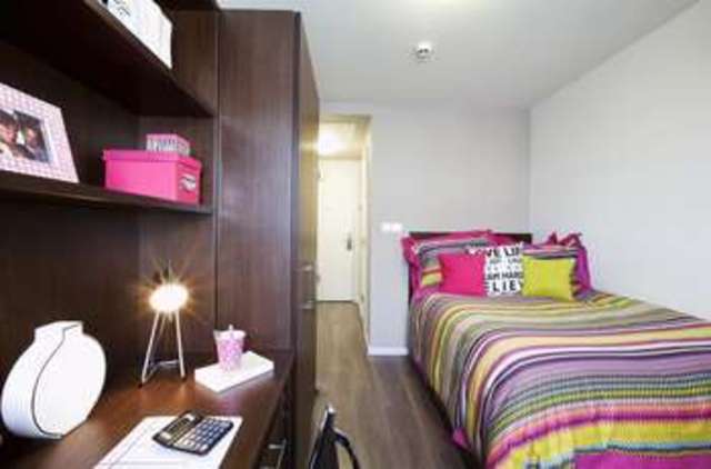  Image of 1 bedroom Property to rent in Isledon Road London N7 at Isledon Road  London, N7 7JR