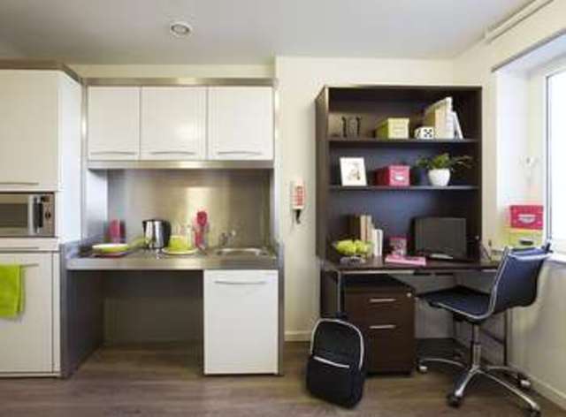  Image of 1 bedroom Flat to rent in Isledon Road London N7 at Isledon Road  London, N7 7JR