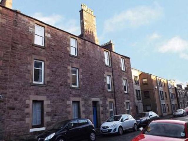  Image of 2 bedroom Flat to rent in James Street Stirling FK8 at Stirling  Stirling, FK8 1UG