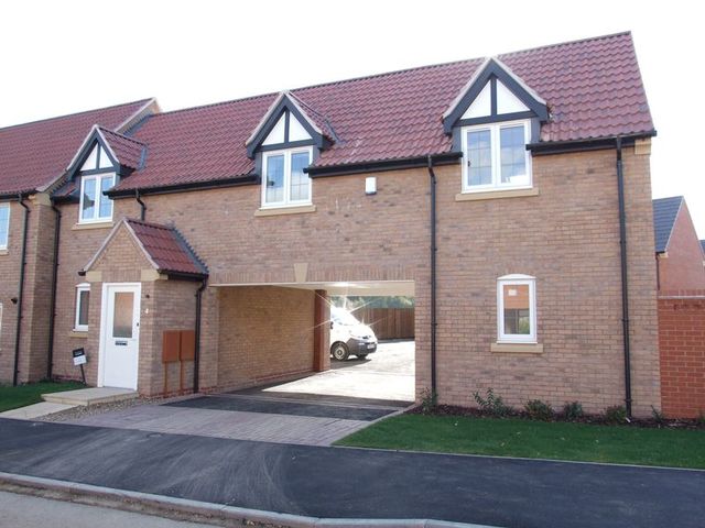  Image of 2 bedroom Semi-Detached house to rent in John Tiltman Drive Loughborough LE11 at John Tiltman Drive Grange Park Loughborough, LE11 2PU