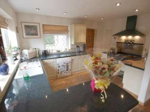  Image of 4 bedroom Detached house for sale in Jubilee Road Chapel-En-Le-Frith High Peak SK23 at Chapel-en-le-Frith  High Peak, SK23 9SU
