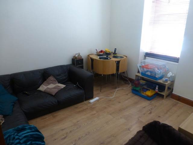  Image of 1 bedroom Flat to rent in North Junction Street Edinburgh EH6 at Leith Edinburgh Edinburgh, EH6 6HN