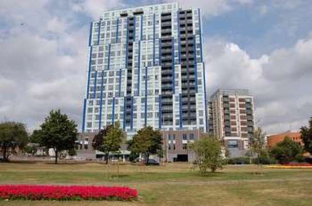  Image of 2 bedroom Flat to rent in Cotterells Hemel Hempstead HP1 at Hemel Hempstead HERTS, HP1 1AT