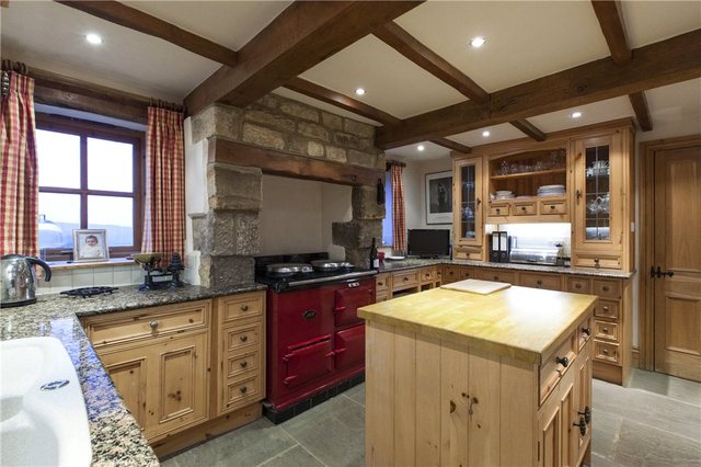  Image of 4 bedroom Detached house for sale in Ridge Lane Silsden Keighley BD20 at Ridge Lane Silsden Low Bradley, BD20 9JD
