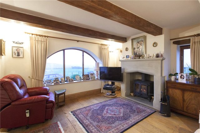  Image of 4 bedroom Detached house for sale in Ridge Lane Silsden Keighley BD20 at Ridge Lane Silsden Low Bradley, BD20 9JD