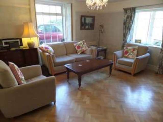  Image of 4 bedroom Detached house for sale in Gayhurst Newport Pagnell MK16 at Newport Pagnell, MK16 8LG