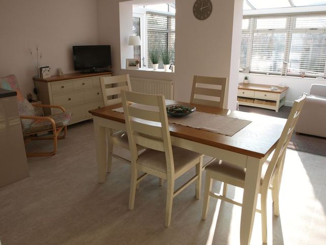  Image of 2 bedroom Detached house for sale in Kelham Road Newark NG24 at Kelham Road  Newark, NG24 1BU
