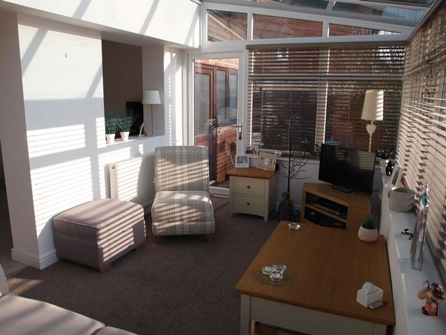 Image of 2 bedroom Detached house for sale in Kelham Road Newark NG24 at Kelham Road  Newark, NG24 1BU