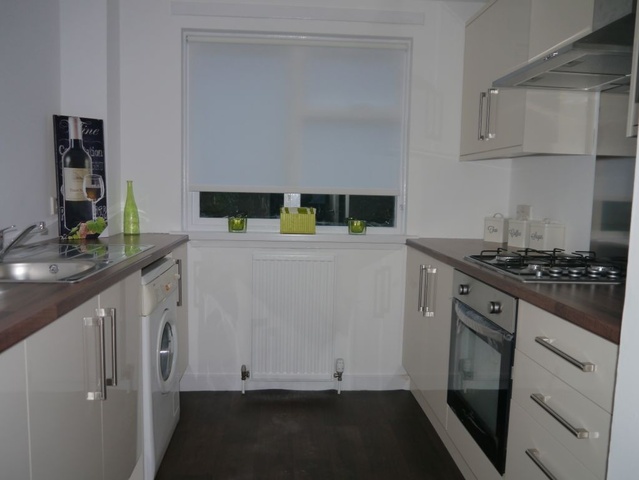  Image of 1 bedroom Flat to rent in Kelvin Road East Kilbride Glasgow G75 at East Kilbride South Lanarkshire South Lanarkshire, G75 0PF