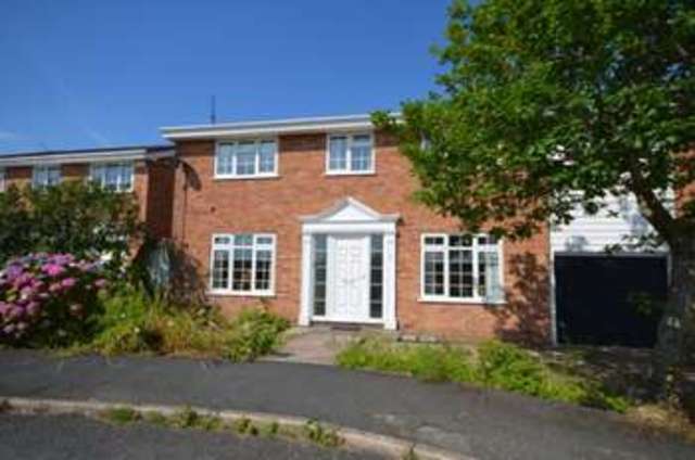  Image of 4 bedroom Detached house for sale in Kenbury Crescent Cockwood Exeter EX6 at Kenbury Crescent  Cockwood, EX6 8RQ