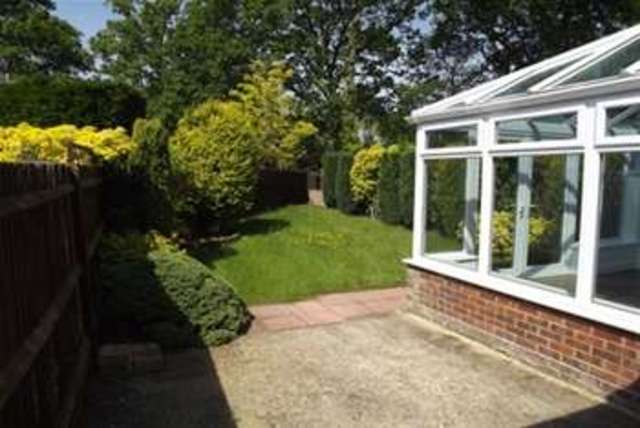  Image of 2 bedroom Detached house to rent in Kerry Close Fleet GU51 at Fleet, GU51 2UF