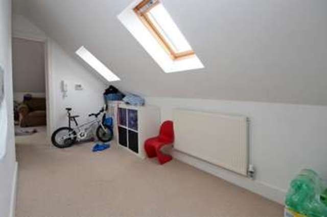  Image of 2 bedroom Flat for sale in Keswick Road Pokesdown Bournemouth BH5 at Keswick Road Boscombe Manor BOURNEMOUTH, BH5 1LP