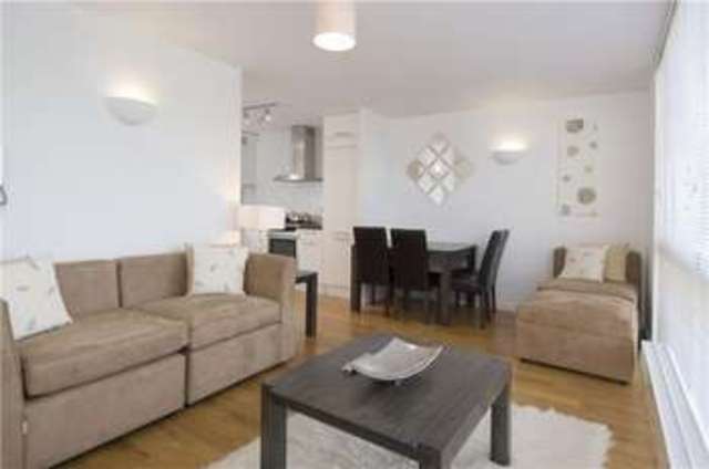 Image of 2 bedroom Apartment to rent in Kew Bridge Court London W4 at Kew Bridge Court  Greater London, W4 3AZ