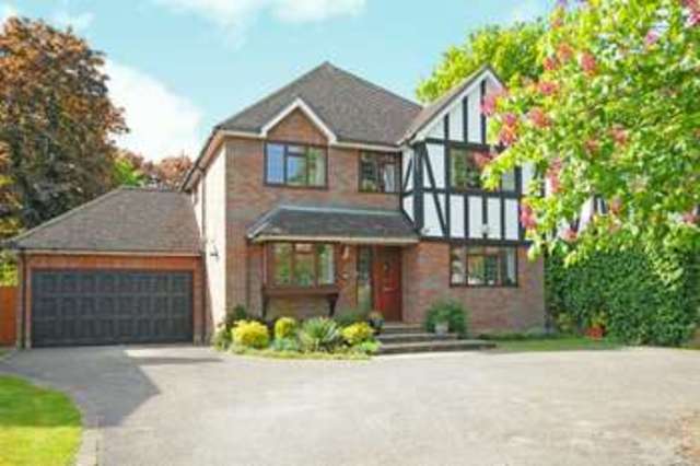  Image of 5 bedroom Detached house for sale in Kewferry Road Northwood HA6 at Northwood, HA6 2NS