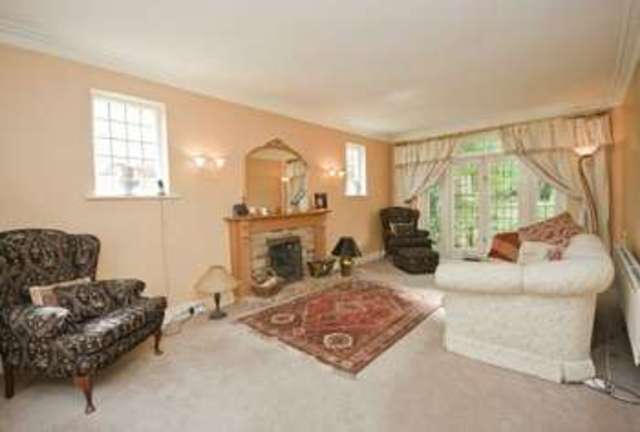  Image of 5 bedroom Detached house for sale in Kewferry Road Northwood HA6 at Northwood, HA6 2NS