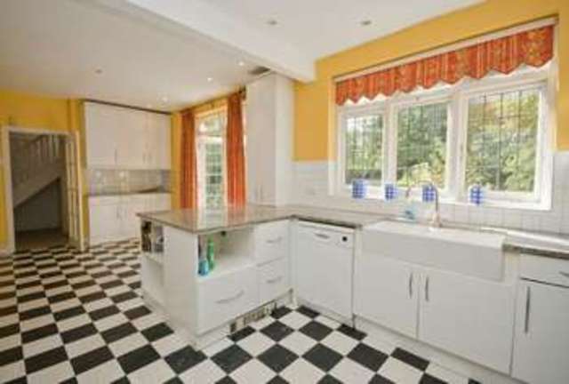  Image of 5 bedroom Detached house for sale in Kewferry Road Northwood HA6 at Northwood, HA6 2NS