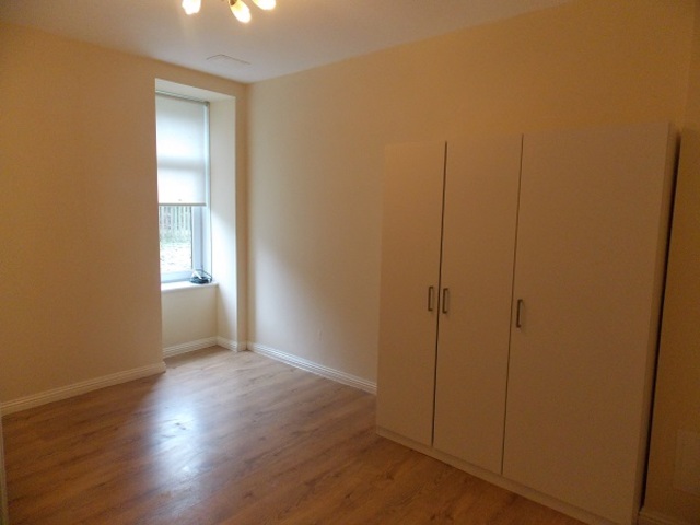  Image of 2 bedroom Flat to rent in Kilmarnock Road Shawlands Glasgow G41 at Shawlands Glasgow Glasgow, G41 3JE