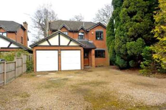  Image of 4 bedroom Detached house for sale in Kiln Ride Finchampstead Wokingham RG40 at Finchampstead Wokingham Finchampstead, RG40 3JN