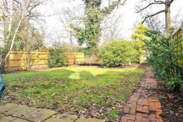 Image of 4 bedroom Detached house for sale in Kiln Ride Finchampstead Wokingham RG40 at Finchampstead Wokingham Finchampstead, RG40 3JN