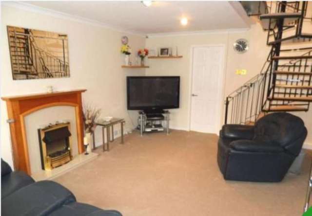  Image of 2 bedroom Semi-Detached house to rent in Kilsby Close Lostock Bolton BL6 at Kilsby Close  Bolton, BL6 4RB