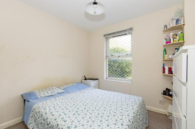  Image of 1 bedroom Flat for sale in Kinburn Street London SE16 at Kinburn Street  Surrey Quays, SE16 6DW