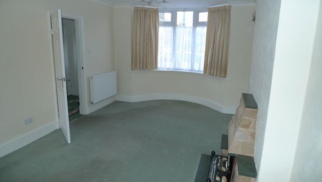  Image of 3 bedroom Detached house to rent in King Edward Road Loughborough LE11 at King Edward Road  Loughborough, LE11 1RZ