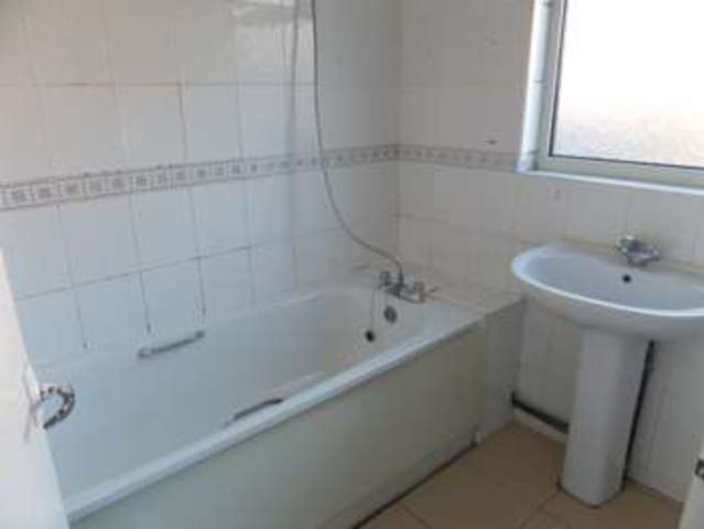  Image of 3 bedroom End of Terrace for sale in King Edward Street New Bradwell Milton Keynes MK13 at Milton Keynes, MK13 0BG