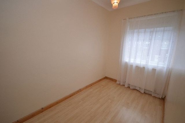  Image of 3 bedroom Terraced house for sale in King Street Castleford WF10 at King Street  Castleford, WF10 4NY