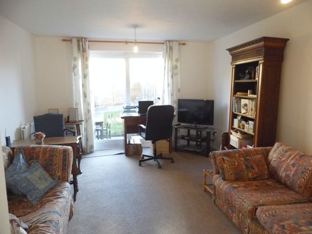  Image of 2 bedroom Terraced house to rent in Kingfisher Drive Devizes SN10 at Kingfisher Drive  Devizes, SN10 2RU