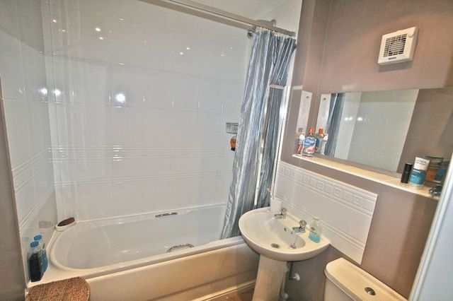  Image of 2 bedroom Flat to rent in Kings Avenue Ely CB7 at Kings Avenue  Ely, CB7 4QW