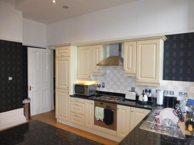  Image of 2 bedroom Flat to rent in King