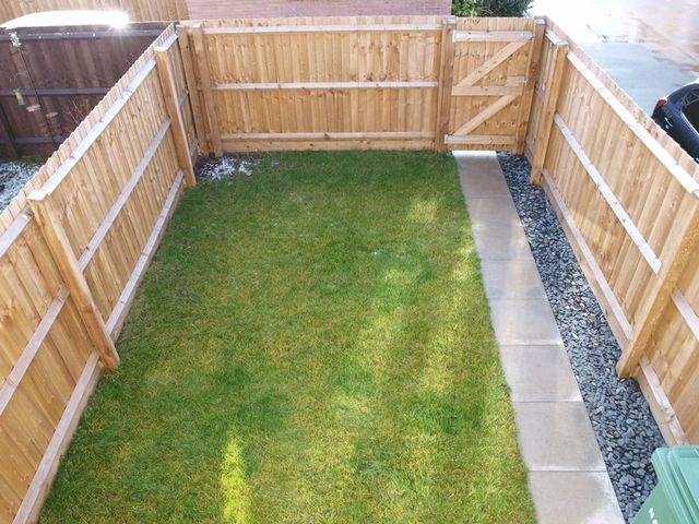  Image of 2 bedroom Semi-Detached house for sale in Kings Sconce Avenue Newark NG24 at Kings Sconce Avenue  Newark, NG24 1FS