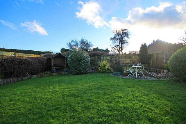  Image of 4 bedroom Detached house for sale in Old Fromans Farm Kings Somborne Stockbridge SO20 at Kings Somborne Stockbridge, SO20 6NJ