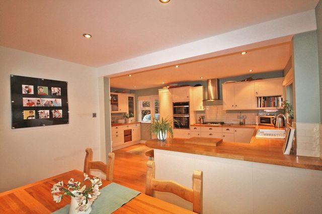  Image of 4 bedroom Detached house for sale in Old Fromans Farm Kings Somborne Stockbridge SO20 at Kings Somborne Stockbridge, SO20 6NJ
