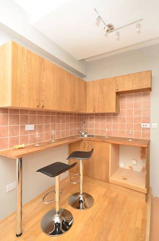 Image of 1 bedroom Flat for sale in Kingsland Road London E8 at Kingsland Road  Dalston, E8 4AE