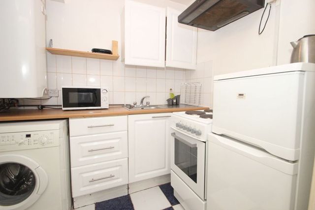  Image of Flat to rent in Kingsland Road London E2 at Kingsland Road  London, E2 8DP