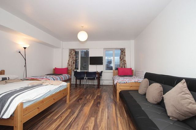  Image of Flat to rent in Kingsland Road London E2 at Kingsland Road  London, E2 8DP