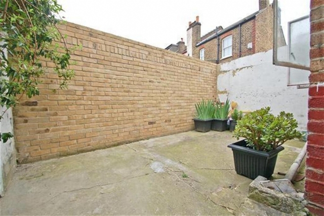  Image of 3 bedroom Terraced house for sale in Kingston Road London SW19 at Wimbledon, SW19 1LJ