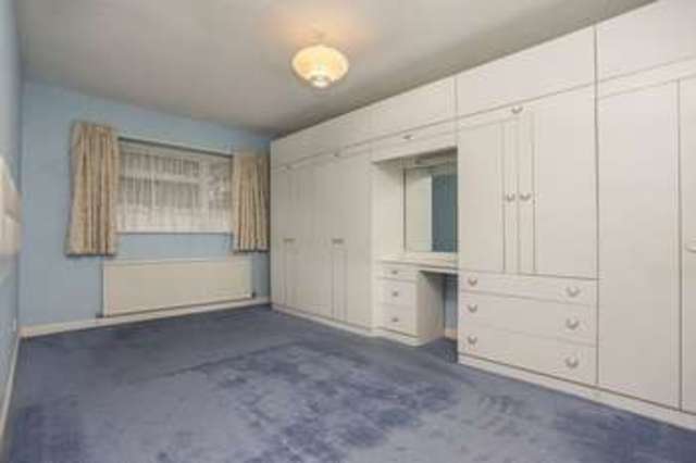  Image of 3 bedroom Detached house for sale in Kingsway Hayling Island PO11 at Kingsway  Hayling Island, PO11 0LZ