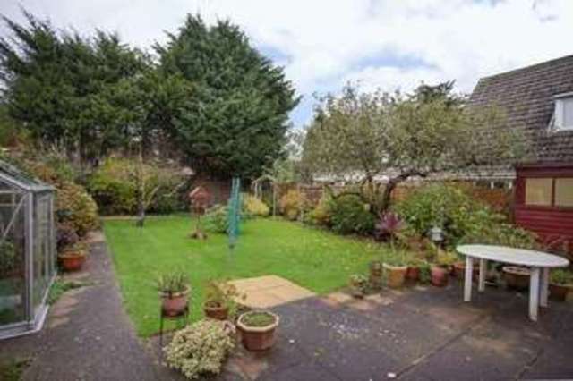  Image of 3 bedroom Detached house for sale in Kingsway Hayling Island PO11 at Kingsway  Hayling Island, PO11 0LZ