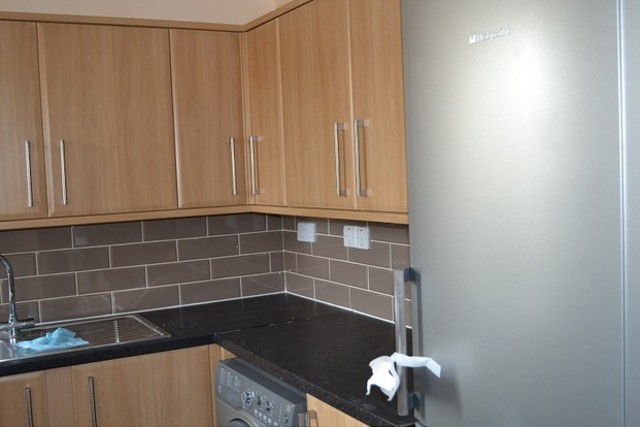  Image of 3 bedroom Flat to rent in Kingswood Road Seven Kings Ilford IG3 at Kingswood Road  Goodmayes, IG3 8UE